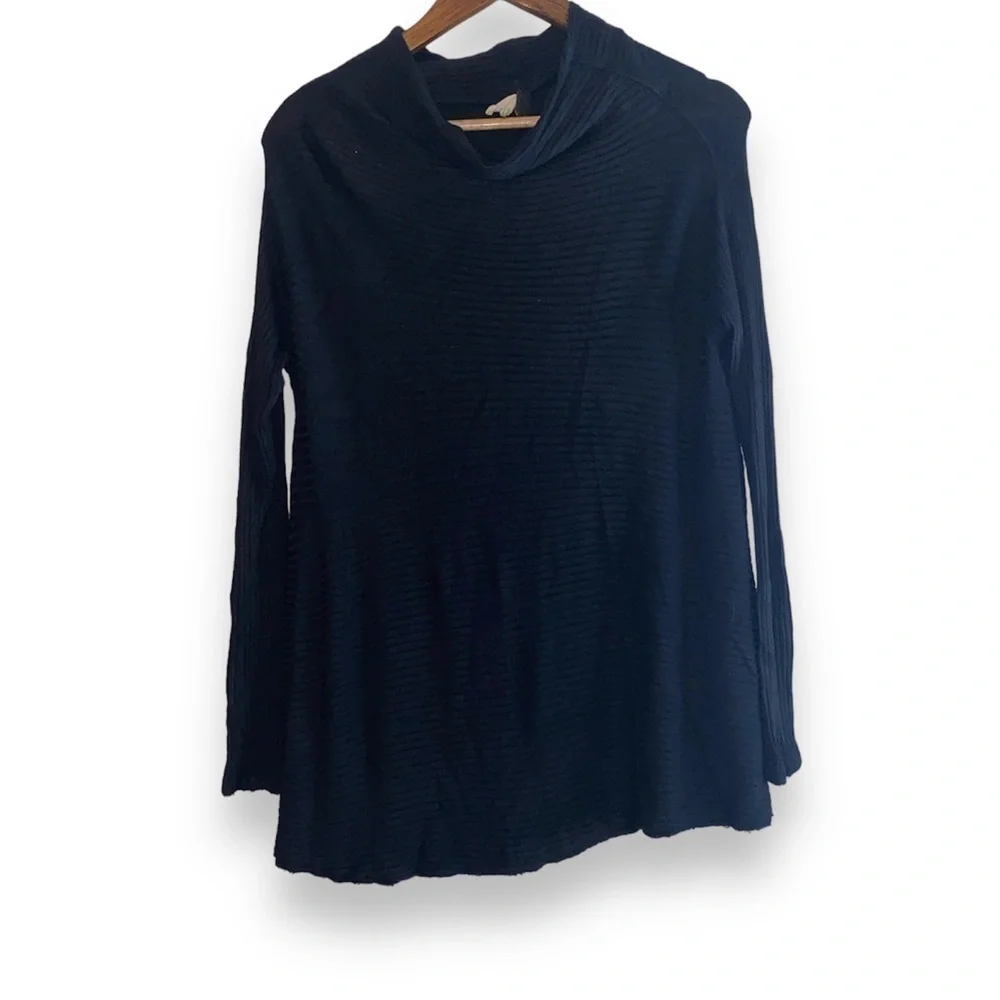 Free People lover rib split back pullover SIZE XS